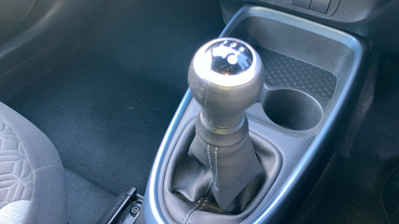 Toyota Aygo X 1.0 VVT-i Edge 5dr Petrol Hatchback